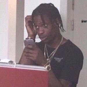 Meet your Posher, Carlos daniel